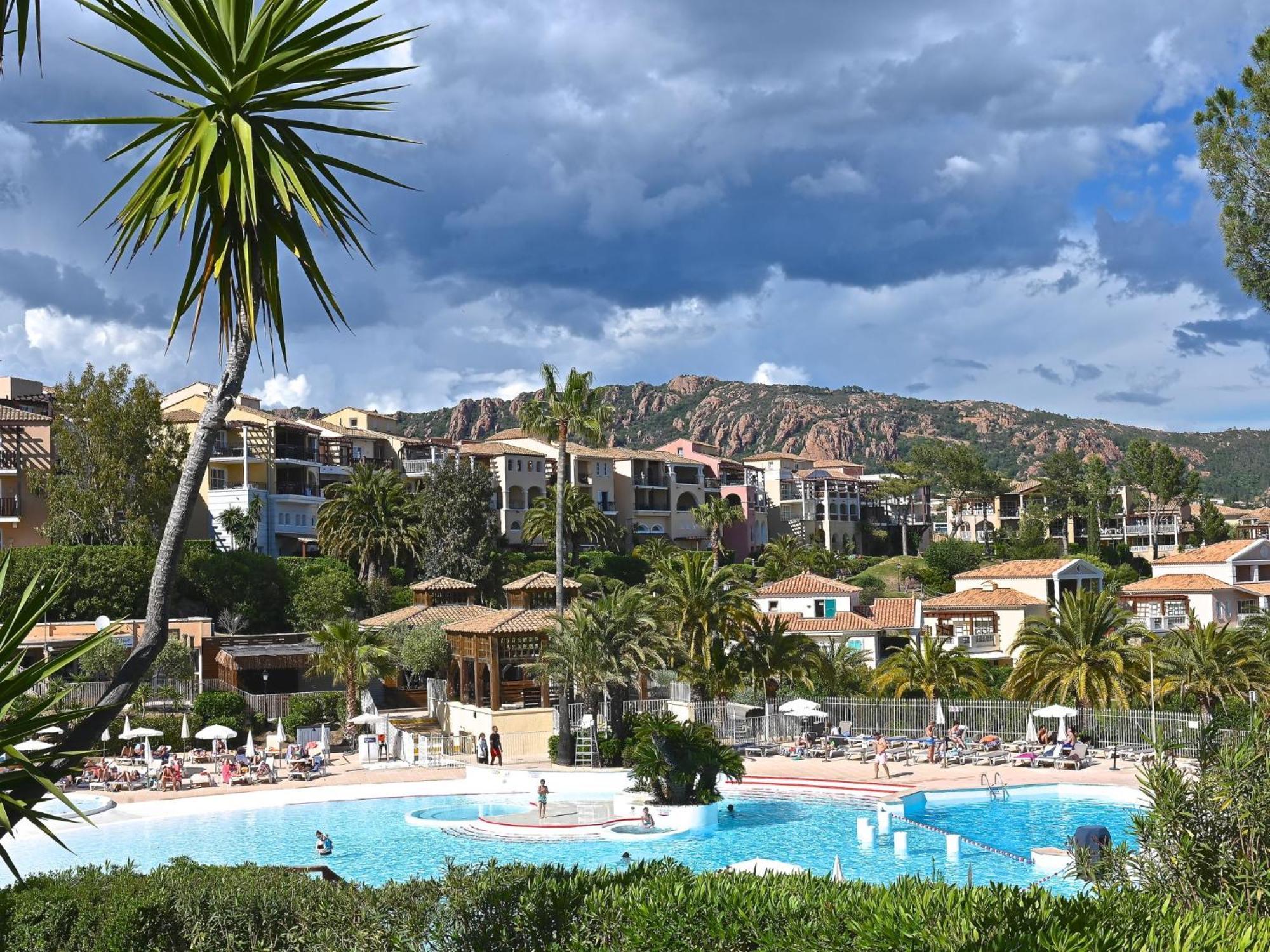 Apartment Village Cap Esterel - L'Esquinade-32 By Interhome แซ็งต์-ราฟาเอล ภายนอก รูปภาพ